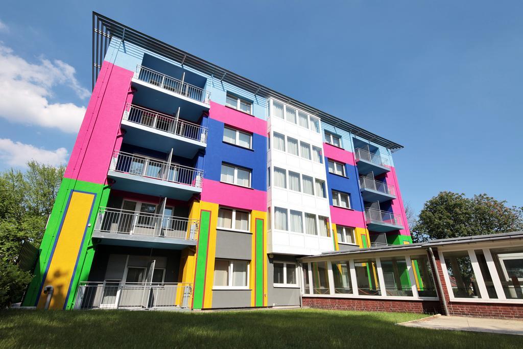 Petul Apart Hotel City Garden Есен Екстериор снимка