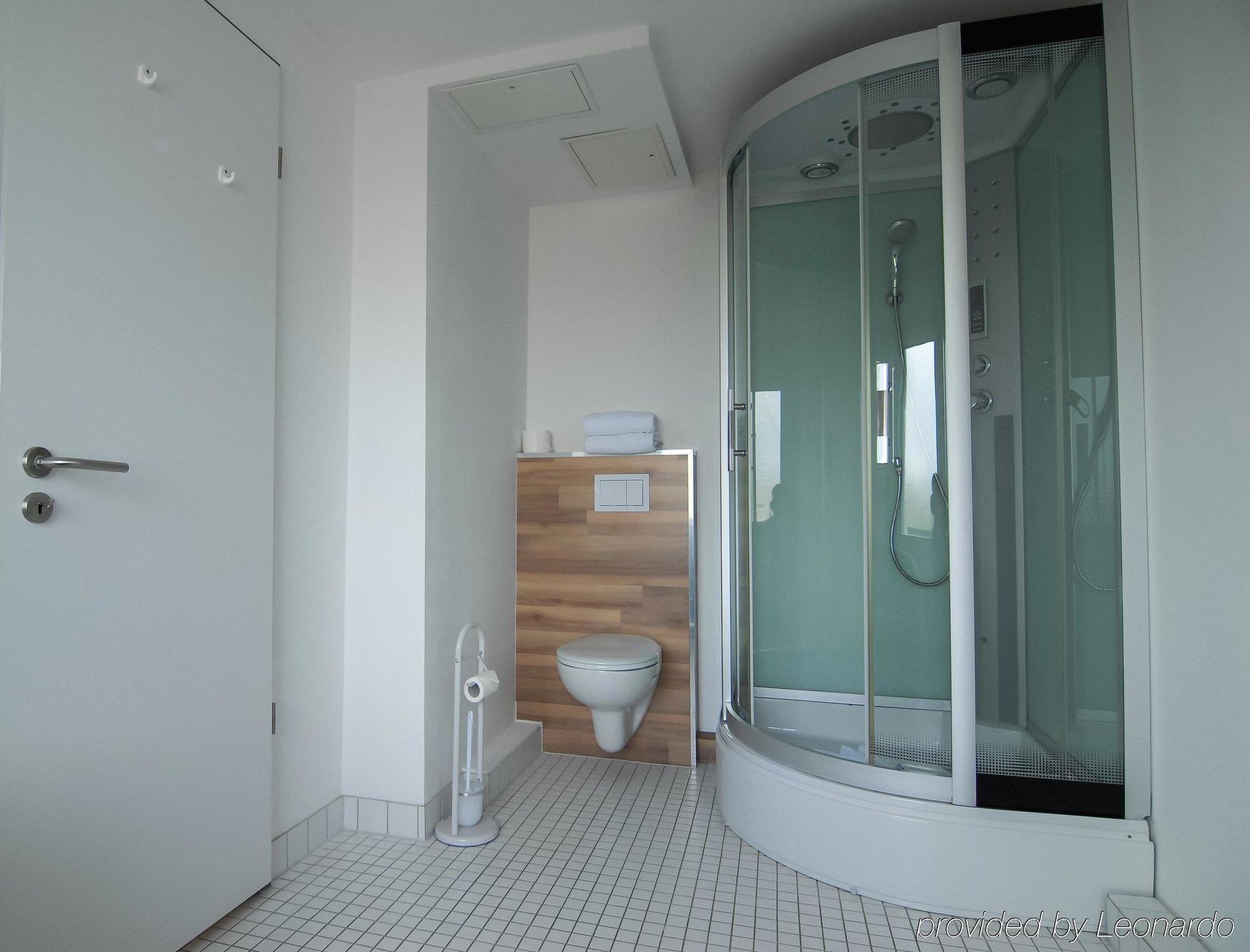 Petul Apart Hotel City Garden Есен Екстериор снимка