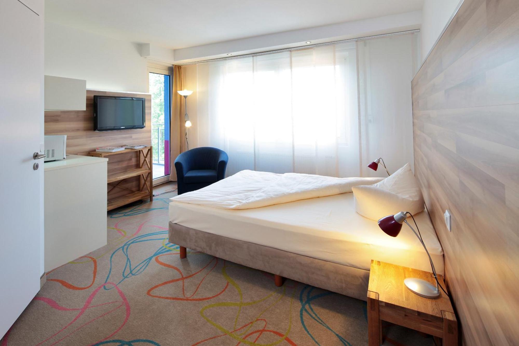 Petul Apart Hotel City Garden Есен Екстериор снимка