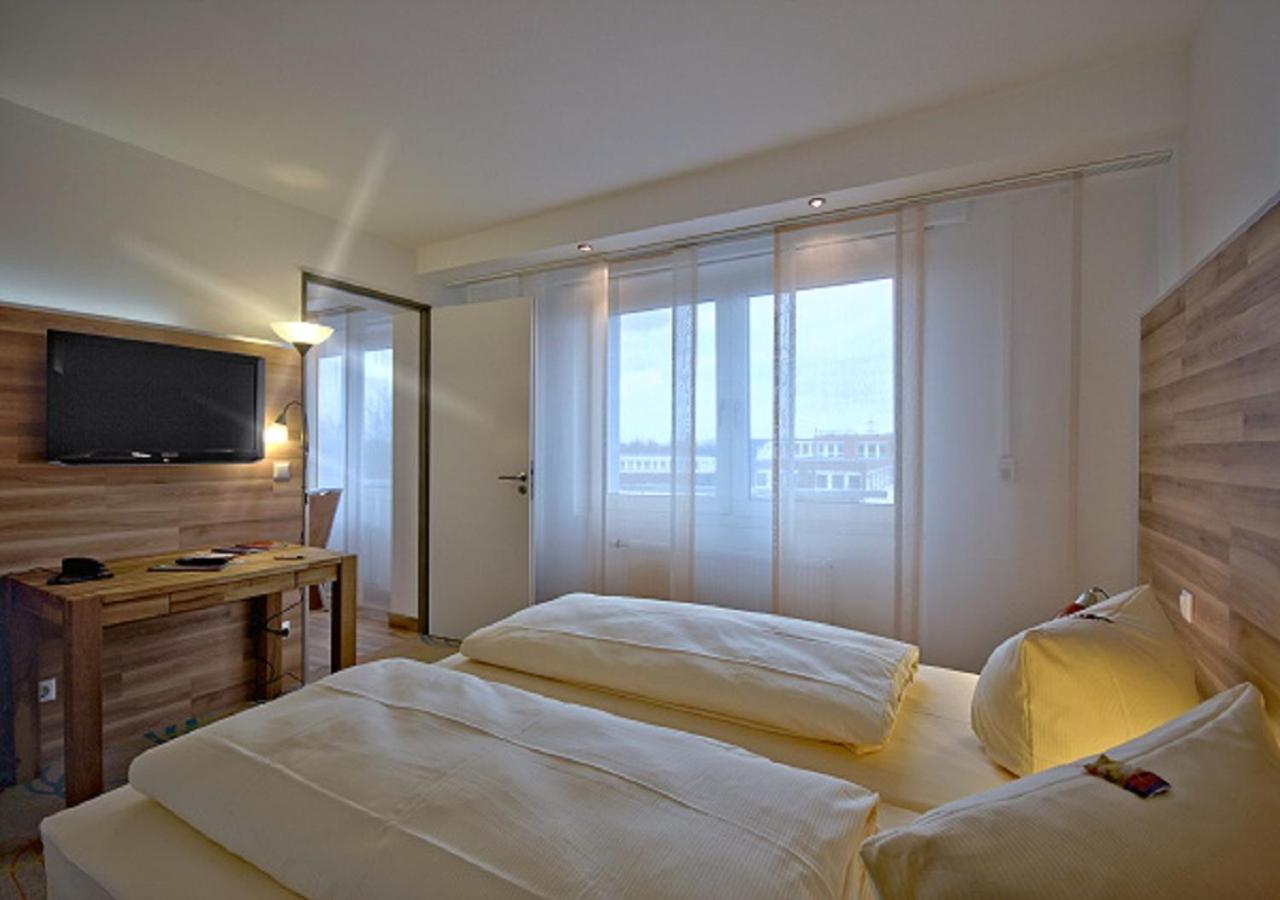 Petul Apart Hotel City Garden Есен Екстериор снимка