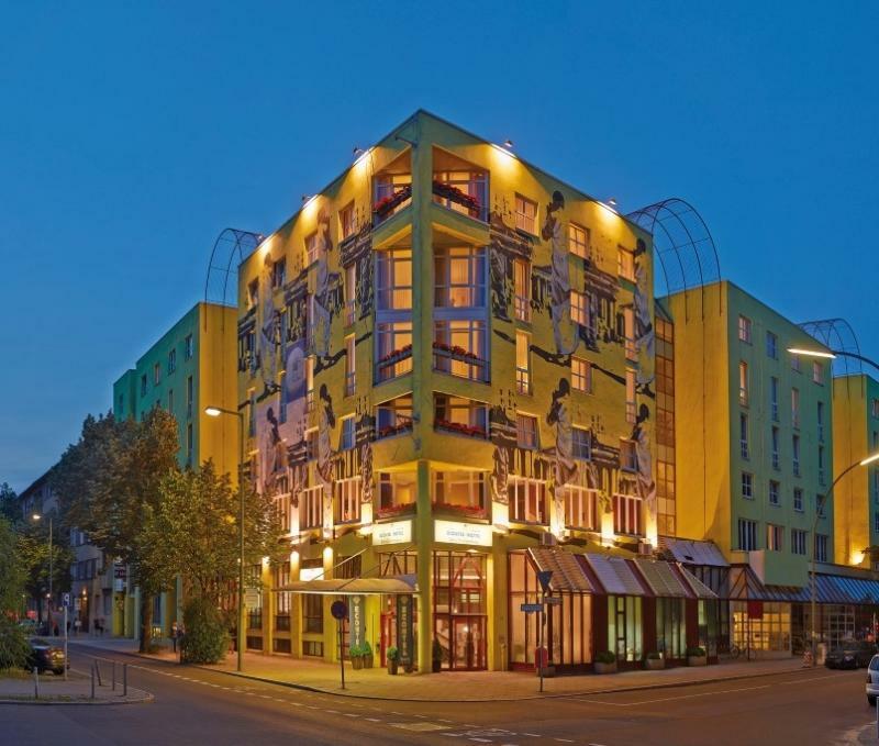 Petul Apart Hotel City Garden Есен Екстериор снимка